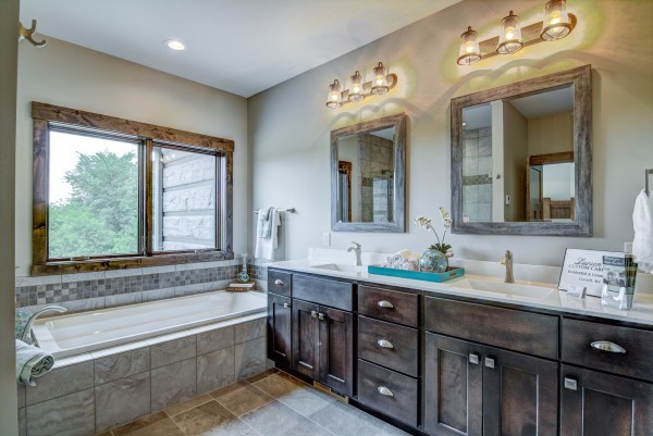 mikescustomhomes.com 59